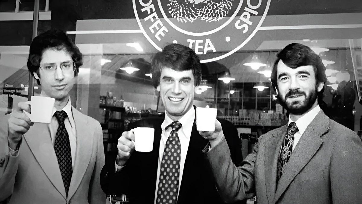 Starbucks’ın Nasıl Kurulduğu Sizi Şaşırtabilir: Meğer Keçi İnatlı Bir Adam Sayesinde Tüm Dünyaya Yayılmış!