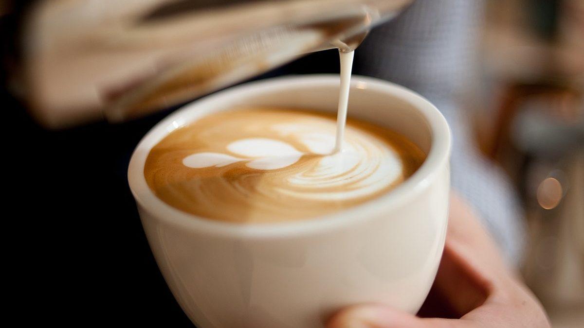 Starbucks’ın Nasıl Kurulduğu Sizi Şaşırtabilir: Meğer Keçi İnatlı Bir Adam Sayesinde Tüm Dünyaya Yayılmış!