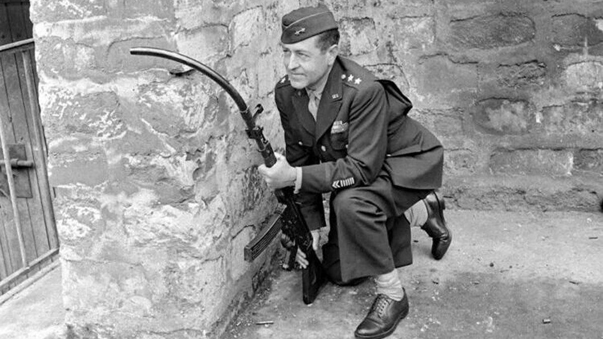 Kafayı Çıkarmadan Atış Yapmayı Sağlayan 