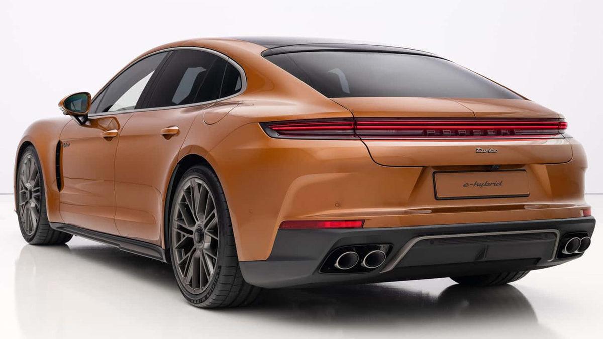 2024 Porsche Panamera’nın Yeni Hibrit Seçenekleri Açıklandı: 540 Beygirlik Canavara Dönüştü!