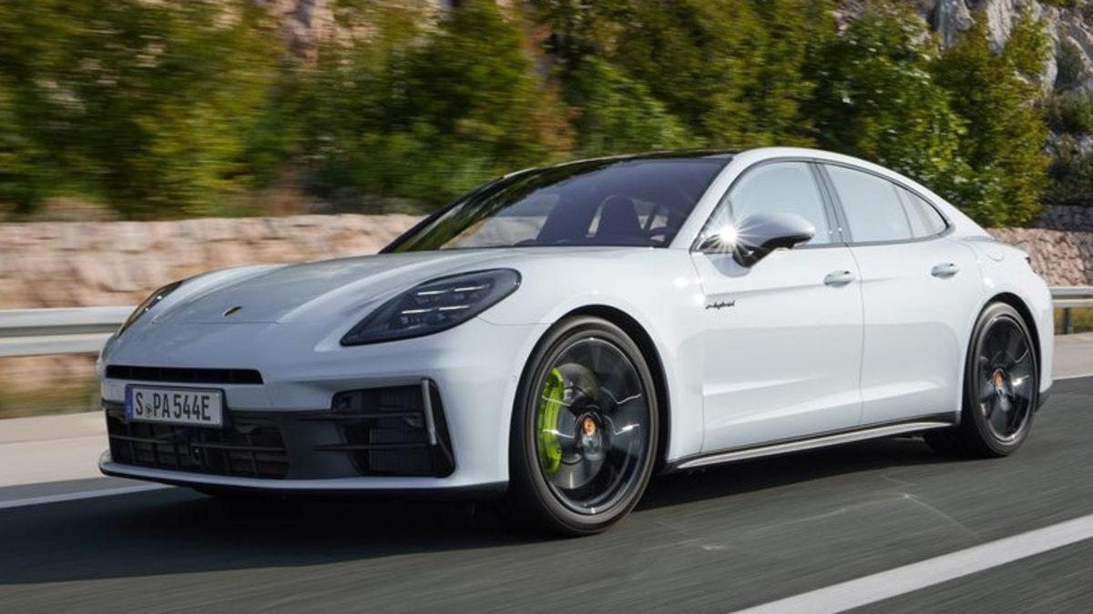 2024 Porsche Panamera’nın Yeni Hibrit Seçenekleri Açıklandı: 540 Beygirlik Canavara Dönüştü!