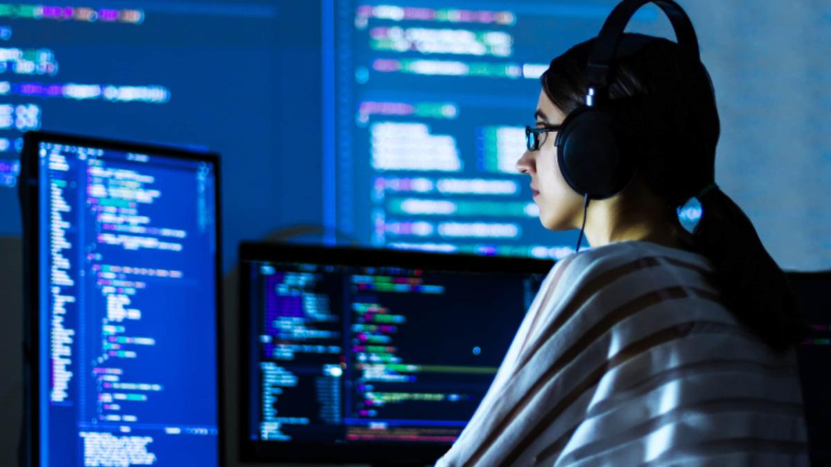 Türkiye’deki Yazılımcı Maaşlarını Gösteren Tablo Gündem Oldu: Yazılımcılar Gerçekten "Çok" mu Kazanıyor?