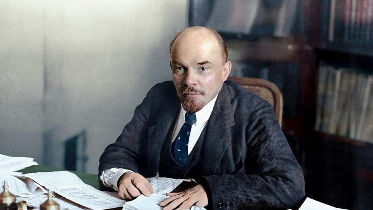 Okullarda Anlatılmayanlar: Tarihe Adını Kazımış Ünlü Liderlerin Herkes Tarafından Bilinmeyen Yönleri