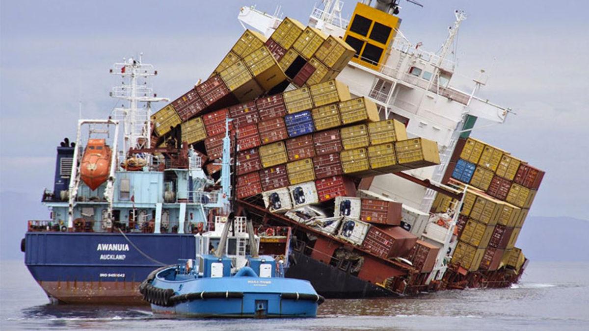 Batmakta Olan Bir Kargo Gemisiyle Karşılaşırsanız Köşeyi Dönersiniz! (Ama Tek Bir Şartla)