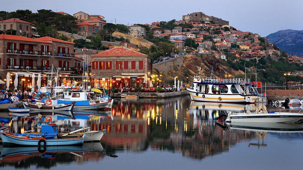 Vizenin Kalkacağı Yunan Adalarından iPhone 15 Alıp Bir de En Kralından Günübirlik Tatil Yapsak Bize Kaça Patlar?