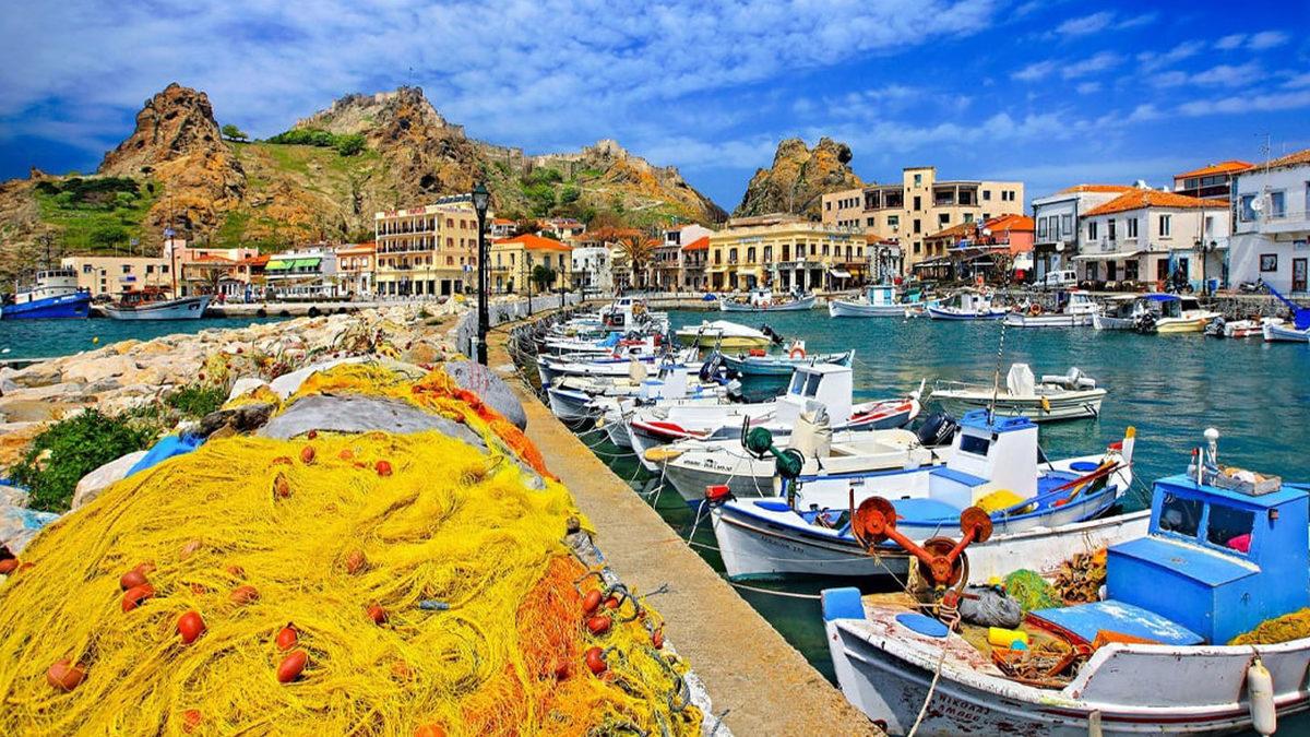 Vizenin Kalkacağı Yunan Adalarından iPhone 15 Alıp Bir de En Kralından Günübirlik Tatil Yapsak Bize Kaça Patlar?