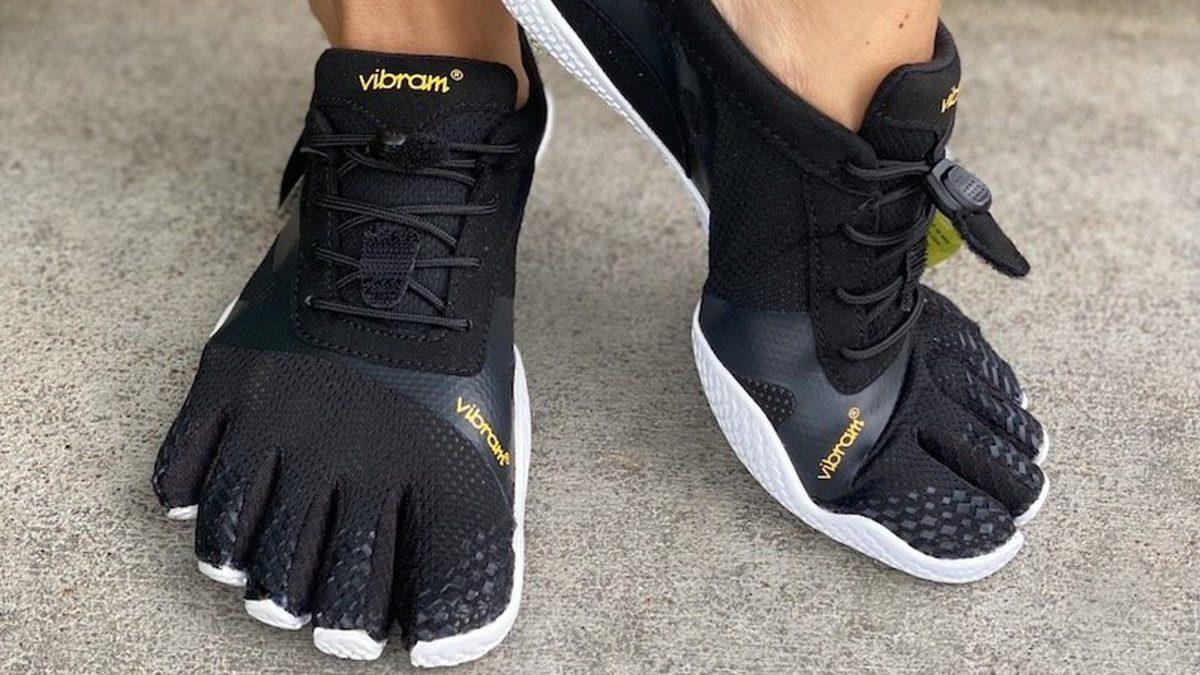 Ayak Şeklinde Tasarlanan Ayakkabılar Son Dönemde Neden Çok Revaçta?