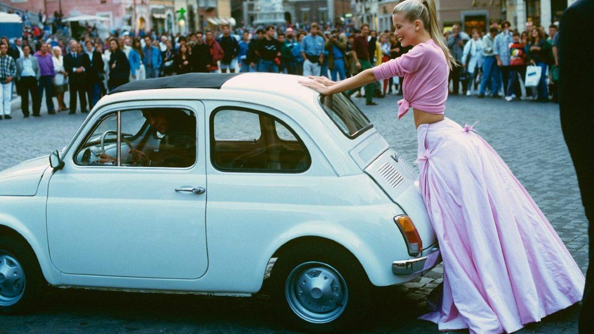 Fiat’ın 50.000 Kadına Gönderdiği Ürkütücü Mektup Fiyaskosu: Kadınlar Korkudan Evlere Kapanmış!