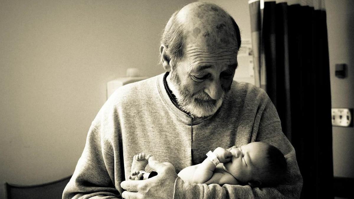 En Az Üç Çocuk: Dünyanın En Güçlü ve En Zengin Liderleri Neden Sürekli Daha Fazla Çocuk Yapmamızı İstiyor?