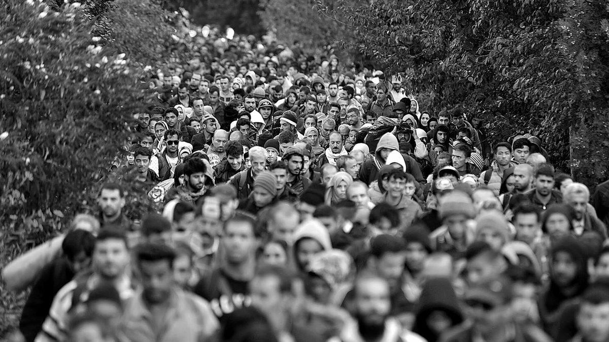 En Az Üç Çocuk: Dünyanın En Güçlü ve En Zengin Liderleri Neden Sürekli Daha Fazla Çocuk Yapmamızı İstiyor?