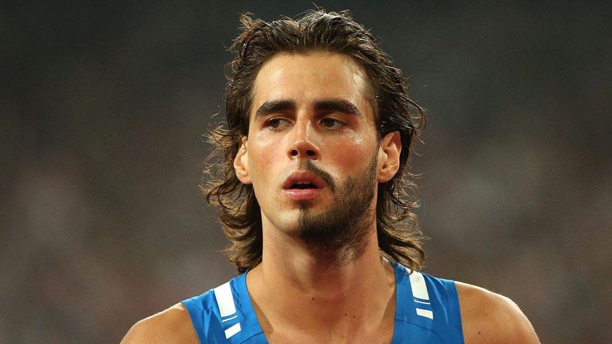 ”Nasıl Yani?” Diyeceksiniz: Yüzün Tek Tarafını Tıraş Edip, Tek Tarafına Makyaj Yapmaya Sebep Olan İhmal Sendromu