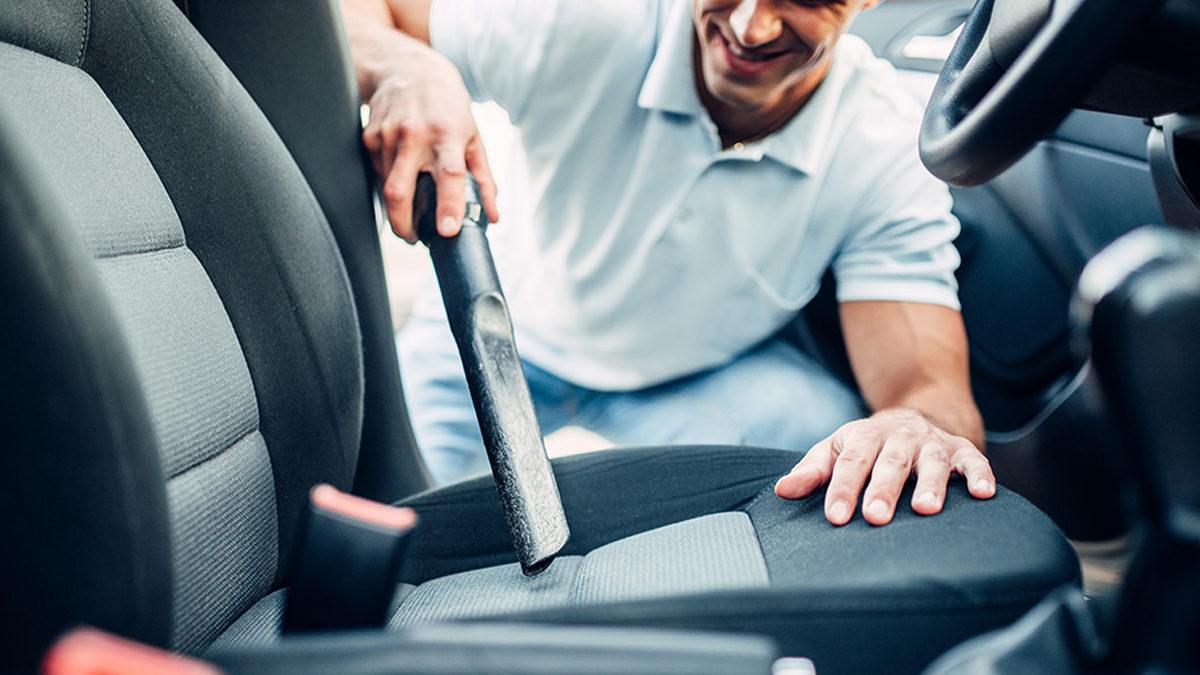 “Kendi İşimi Kendim Görürüm.” Diyenler İçin: Aracınızı Yıkarken Dikkat Etmeniz Gereken Önemli Noktaları Anlattık