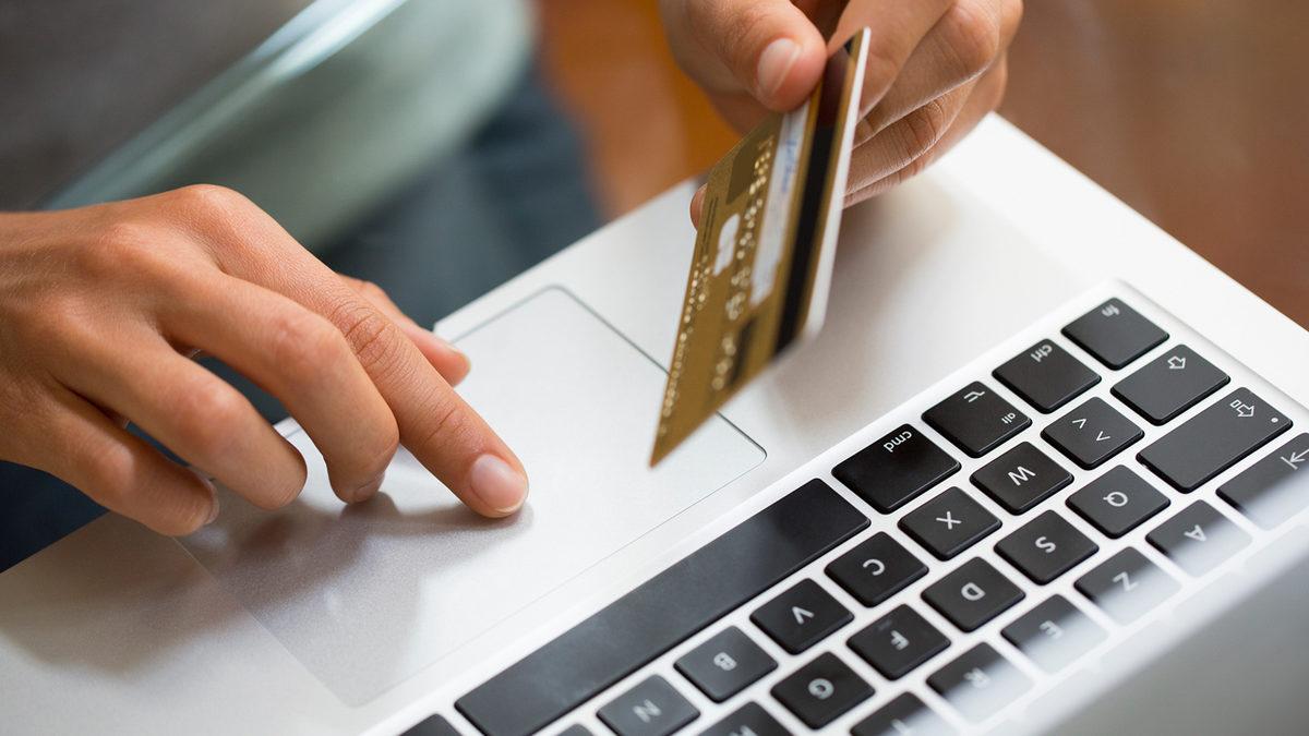 “Hahah Salak” Yazmak Aslında Hakaret Suçu! İşte Günlük Hayatınızda İşinize Yarayacak Bazı Önemli Mahkeme Kararları