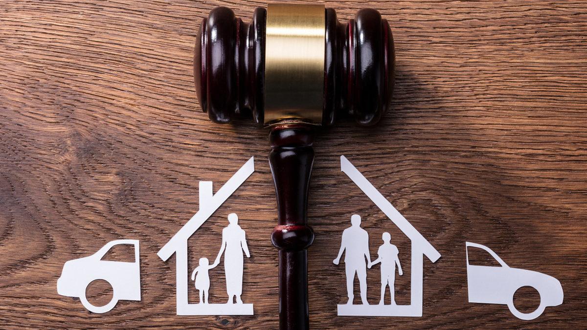 “Hahah Salak” Yazmak Aslında Hakaret Suçu! İşte Günlük Hayatınızda İşinize Yarayacak Bazı Önemli Mahkeme Kararları