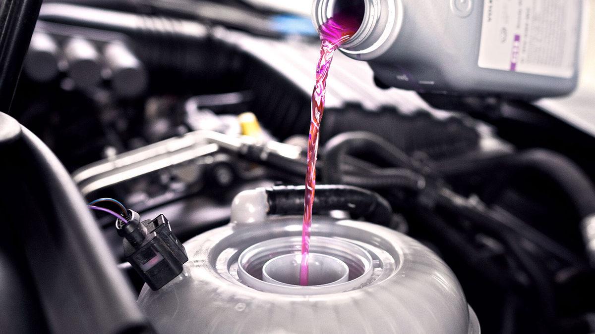 Otomobiller Hakkında Doğru Sanılan 10 Yanlışa Işık Tutuyoruz: Bunlara İnanmaktan Acilen Vazgeçin!