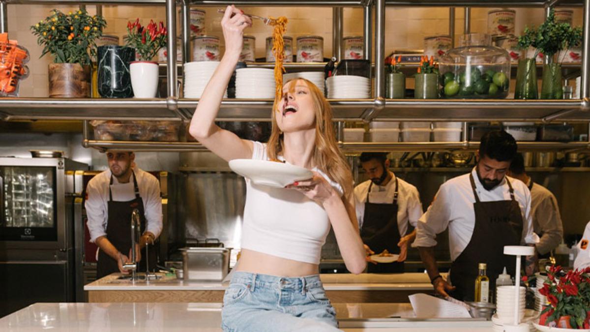 Herhangi Bir Yemeği Restoranda Yemek Neden Evde Yemekten Daha Keyifli?