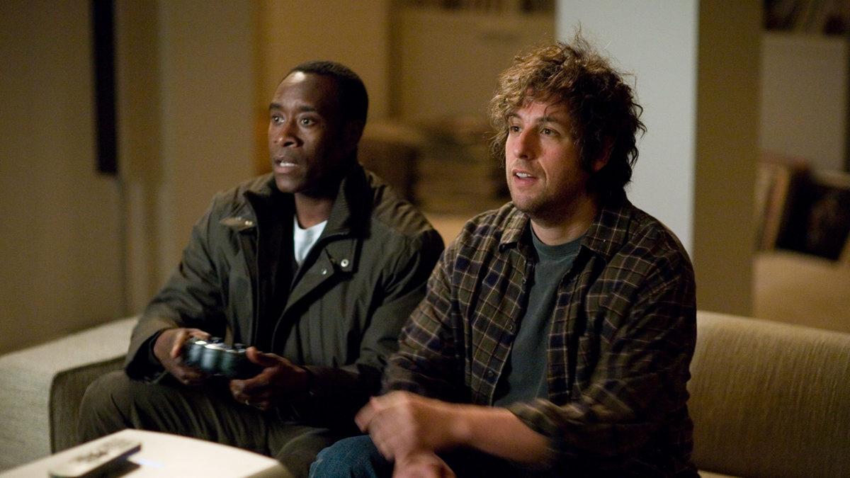 Adam Sandler’ın Akşam Ne İzleyeceğini Düşünenlere İlaç Gibi Gelecek En İyi 8 Filmi: Hem Kahkaha Hem Gözyaşı İçerir