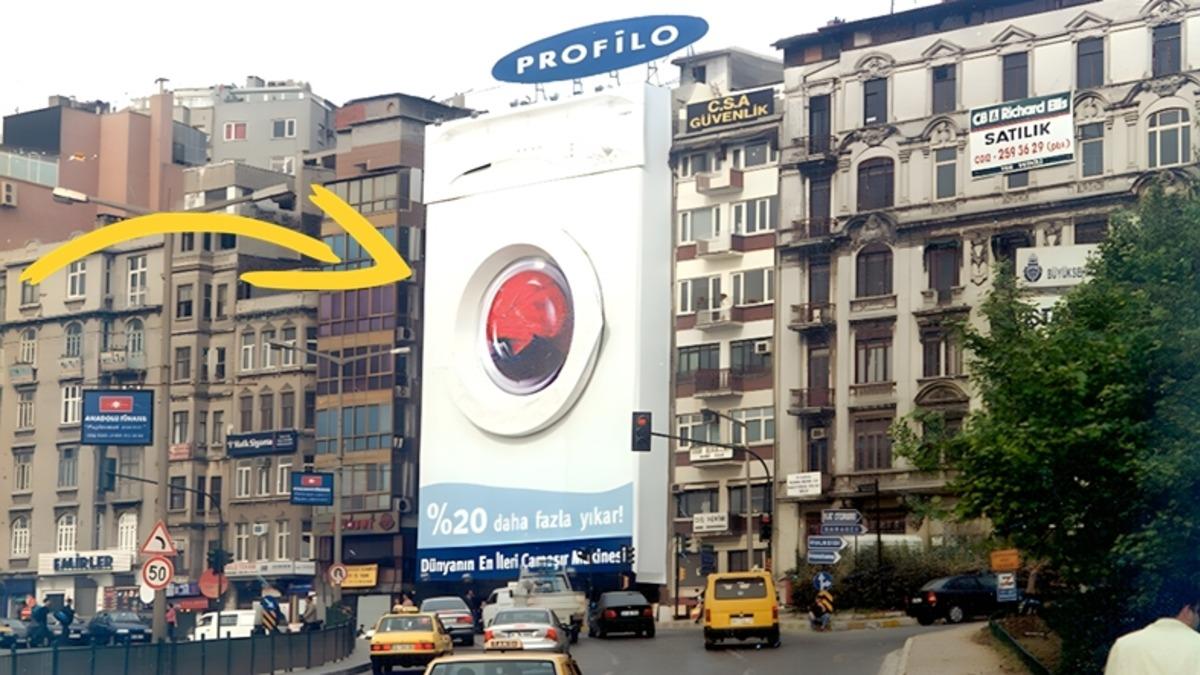 Türkiye Sokaklarında İnsanlara Dönüp Bir Daha Baktıran Aşırı Yaratıcı Reklamlar