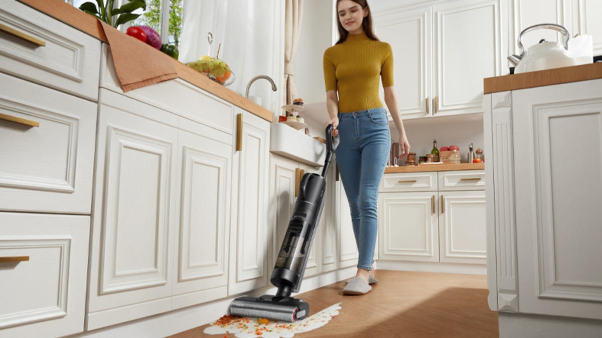 Kendi Kendini Temizleme Özelliği ile Hijyen Hissini Dibine Kadar Yaşatan Dikey Süpürge: Dreame H12 Dual