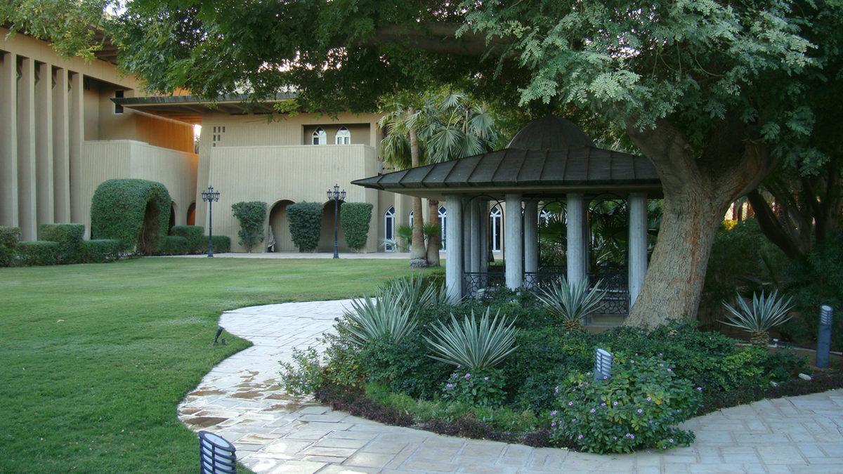 “Kapak” Gibi Mimari Tasarım: T.C. Riyad Büyükelçiliğinin Anıtkabir’e Benzeyen Yapısının Zekice Planlanmış Projesi