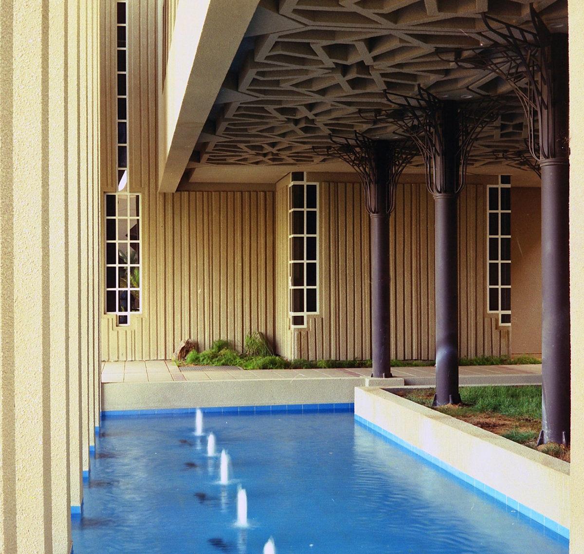 “Kapak” Gibi Mimari Tasarım: T.C. Riyad Büyükelçiliğinin Anıtkabir’e Benzeyen Yapısının Zekice Planlanmış Projesi