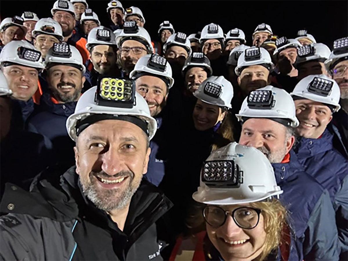 Türk Telekom’dan Fiber Açıklaması: Ülke Genelindeki Ağ Uzunluğu 435 Bin Kilometreye Ulaştı