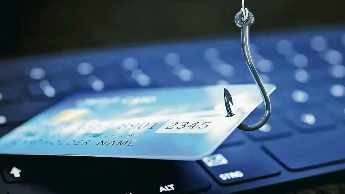 Parayı Vurayım Derken Karaya Vurmayın: Son Dönemde İnsanların En Çok Kandığı Dolandırıcılık Yöntemlerini Anlattık!