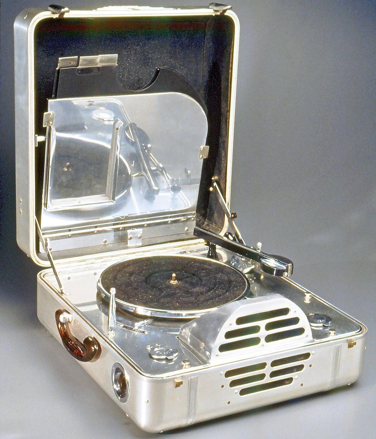 Özellikle Metro Girişlerinde Her Gün Kullandığımız Turnikeleri Tasarlayıp Dünyaya Yayılmasını Sağlayan İstanbullu