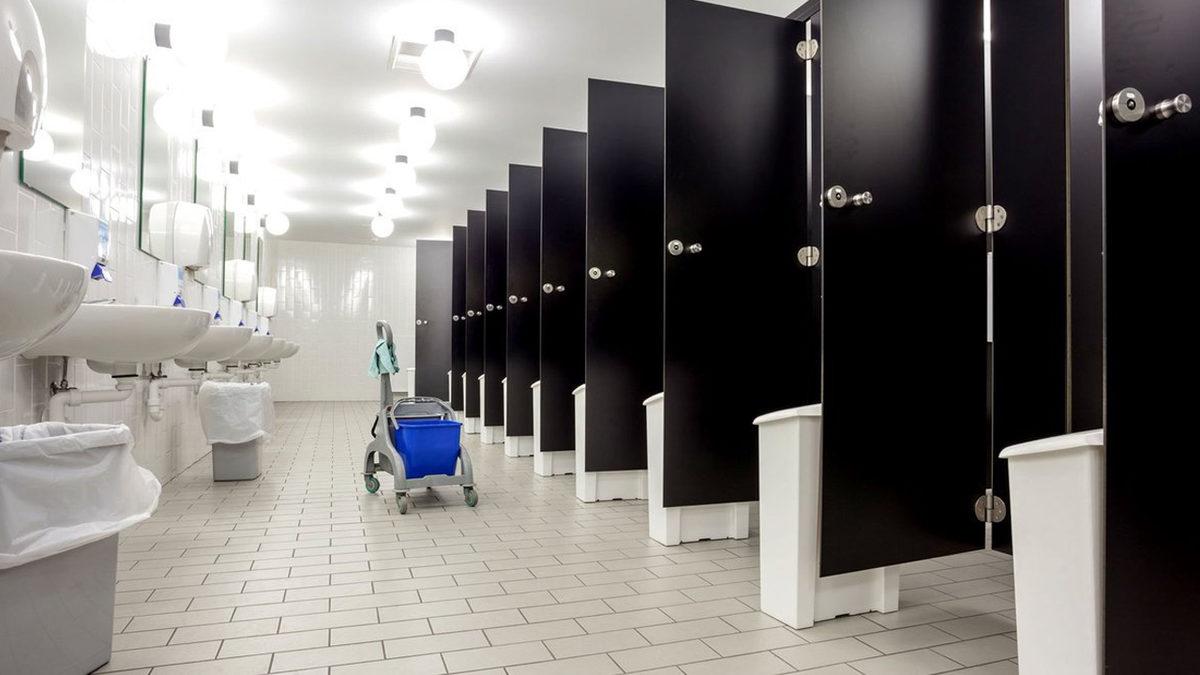 Umumi Tuvaletlere Girdiğinizde Aklınızda Beliren 