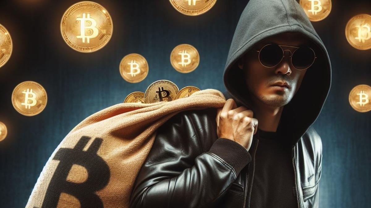 Gizemli Biri, Satoshi Nakamoto’nun 14 Yıldır Hareketsiz Olan Cüzdanına 1,2 Milyon Dolar Gönderdi