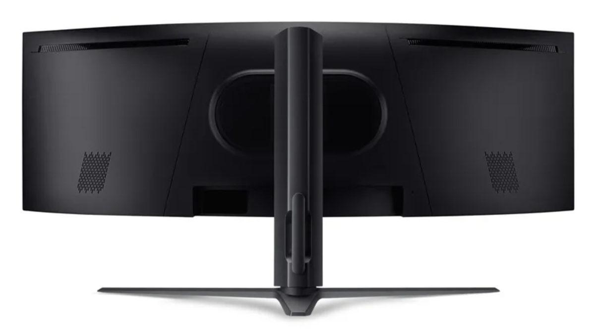 Ultra Kaliteli Görüntüler Sunan 57 İnçlik Devasa Monitör Acer Predator Z57 Duyuruldu