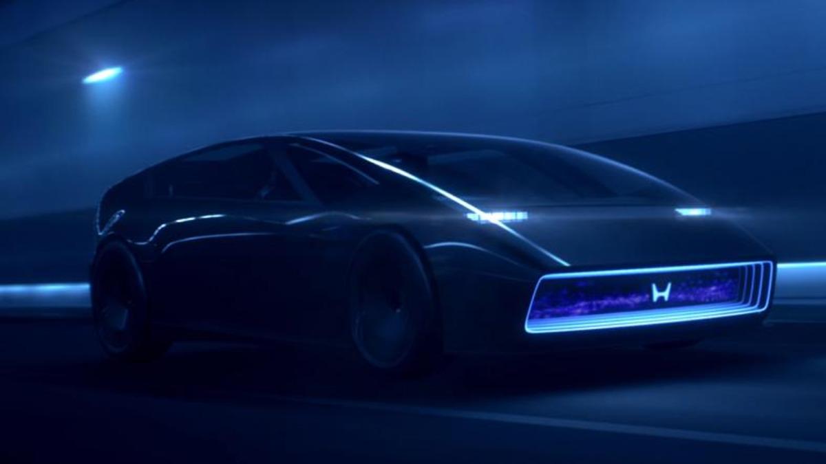 Honda, Ultra Fütüristik İki Yeni Elektrikli Otomobilini Tanıttı: Karşınızda "Saloon" ve "Space-Hub"