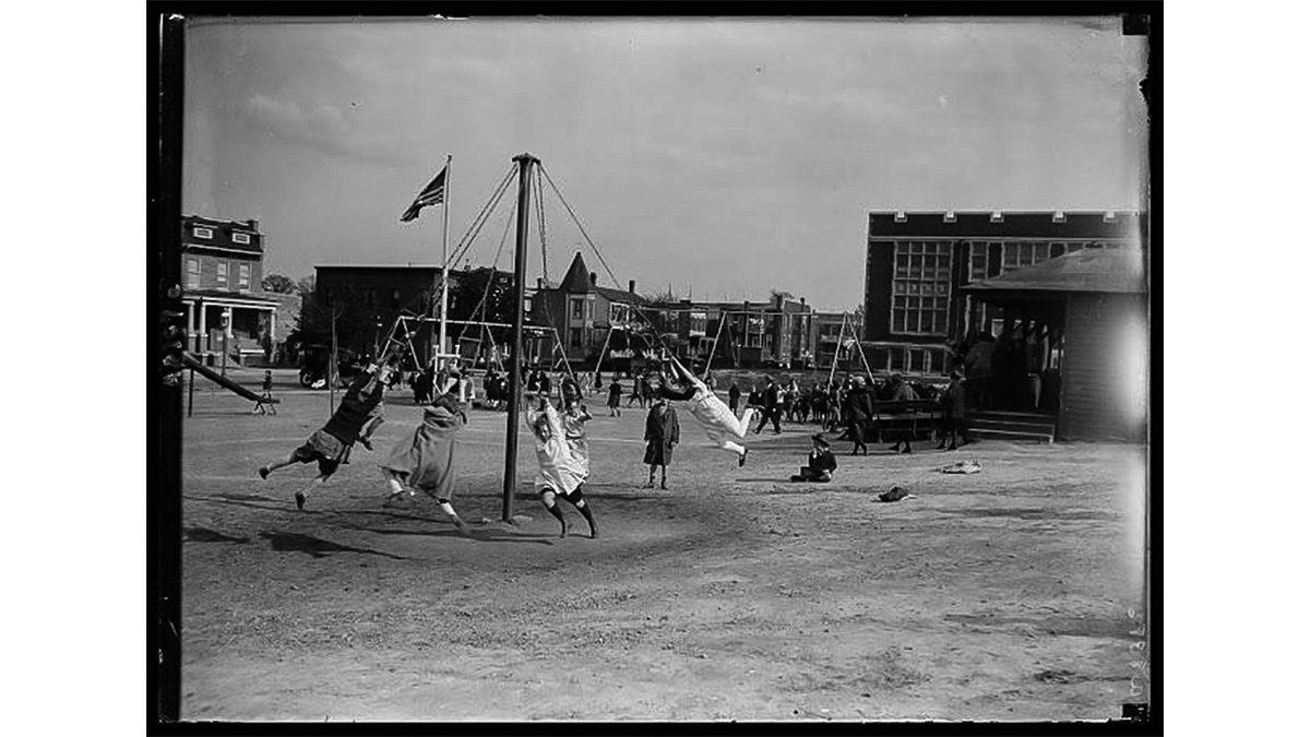 Eski Güvenlik Önlemlerinin Ne Kadar Korkunç Olduğunu Görünce Bu Fotoğraflara İnanmak İstemeyeceksiniz