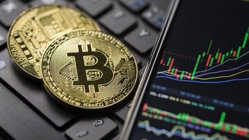 Bitcoin ETF’lerine Açılır Açılmaz Kaç Para Yatırıldığı Belli Oldu: İşte Dudak Uçuklatan Meblağ!