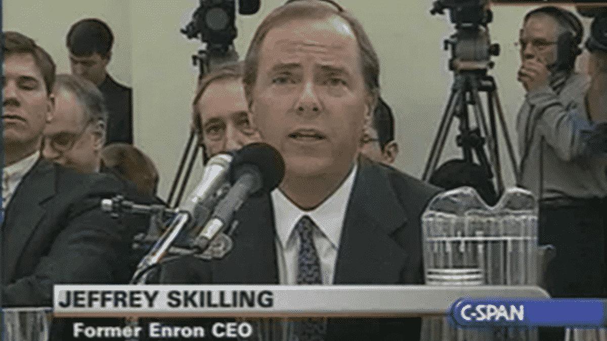 Tarihteki En Büyük Dolandırıcılık Vakası Olarak Derslere Bile Konu Olan Enron Skandalı’nda Neler Yaşanmıştı?