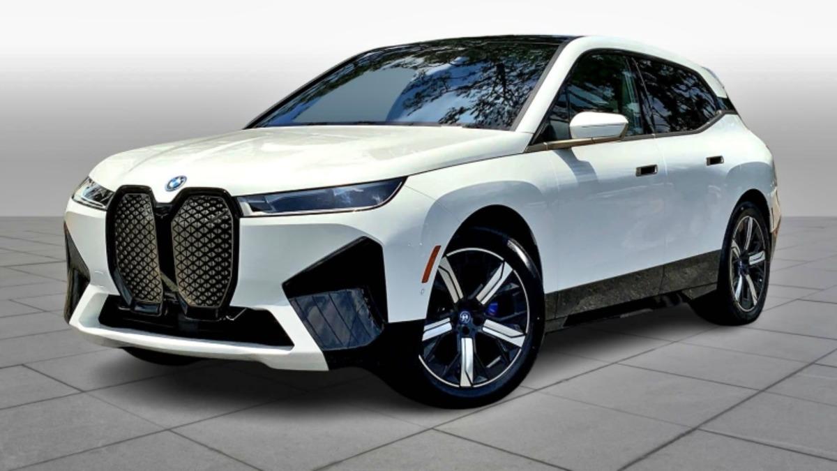 BMW, Türkiye’de ve Dünyada Kaç Otomobil Sattığını Açıkladı