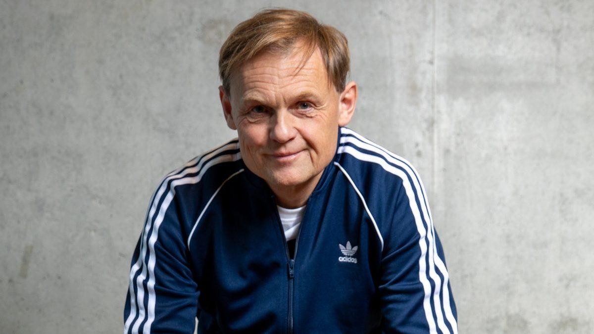 Adidas CEO’su, 60 Bin Çalışana Birden Telefon Numarasını Verdiğini Açıkladı