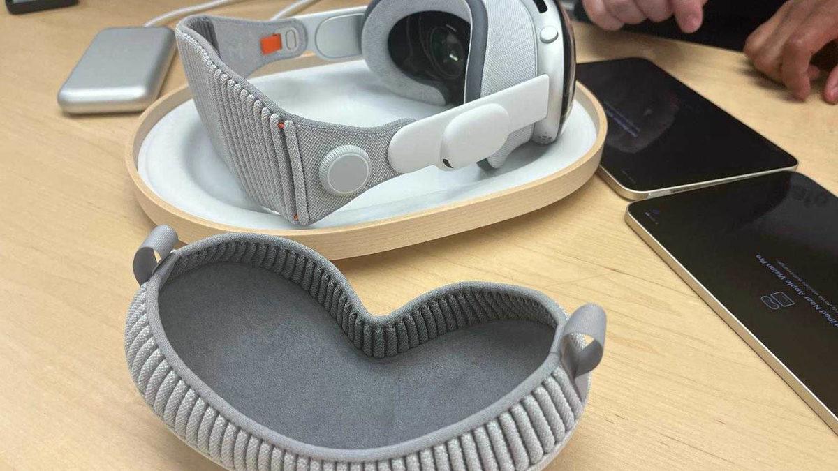 Apple Vision Pro, Satışa Sunuldu: İşte Kutu İçeriği ve Apple Store’daki Manzaralar...