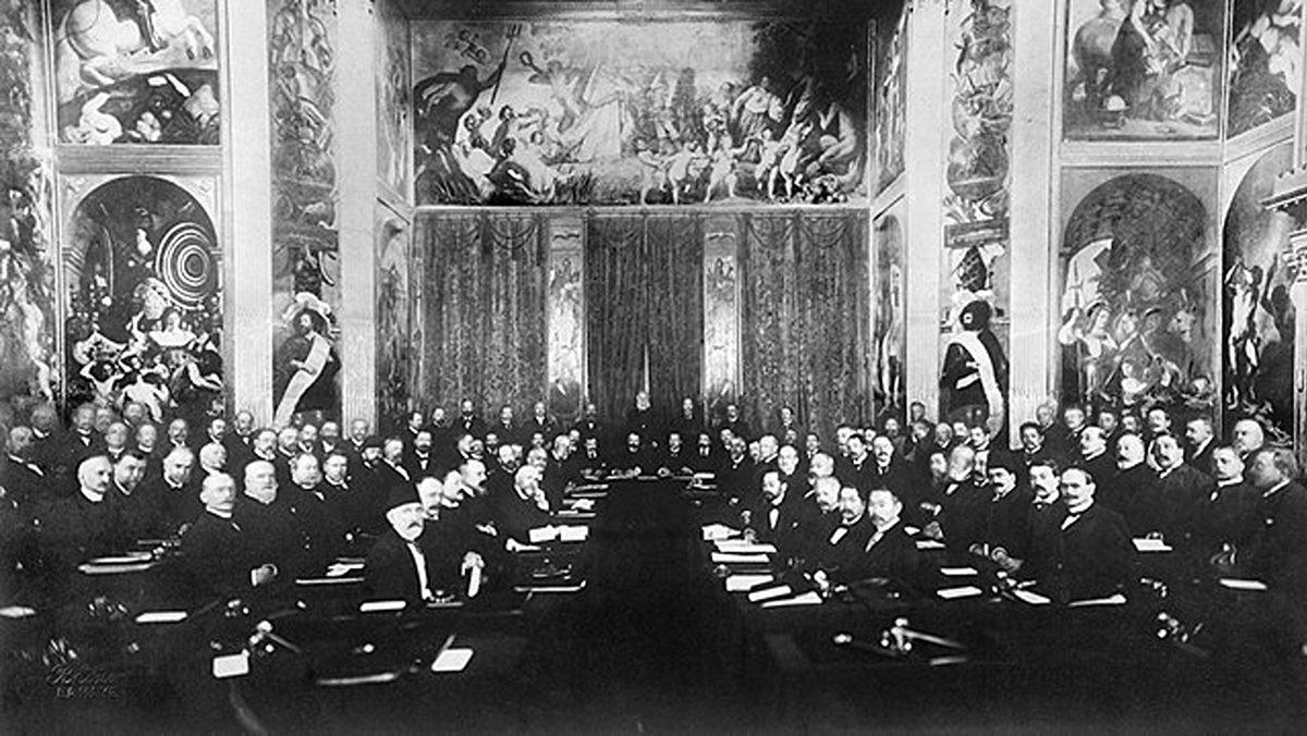 Eroin Eskiden Türkiye’de Devlet Tarafından Yasal Olarak Üretilip Satılırken Ne Oldu da Birden Yasaklandı?