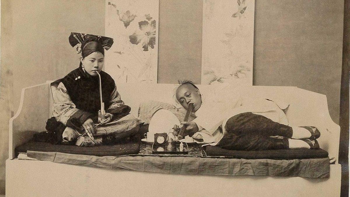 Eroin Eskiden Türkiye’de Devlet Tarafından Yasal Olarak Üretilip Satılırken Ne Oldu da Birden Yasaklandı?