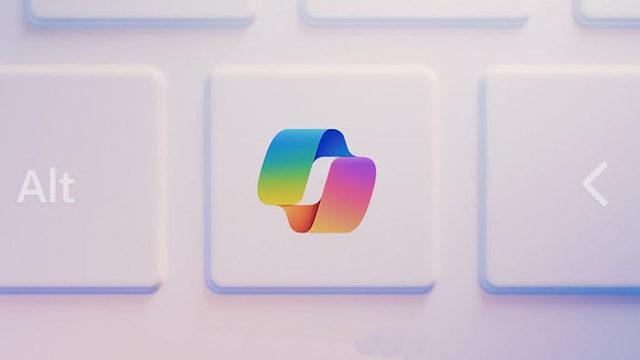 Microsoft, Yeni "Yapay Zekâ" Tuşunun Tüm Windows Bilgisayarların Klavyelerinde Bulunmayacağını Açıkladı