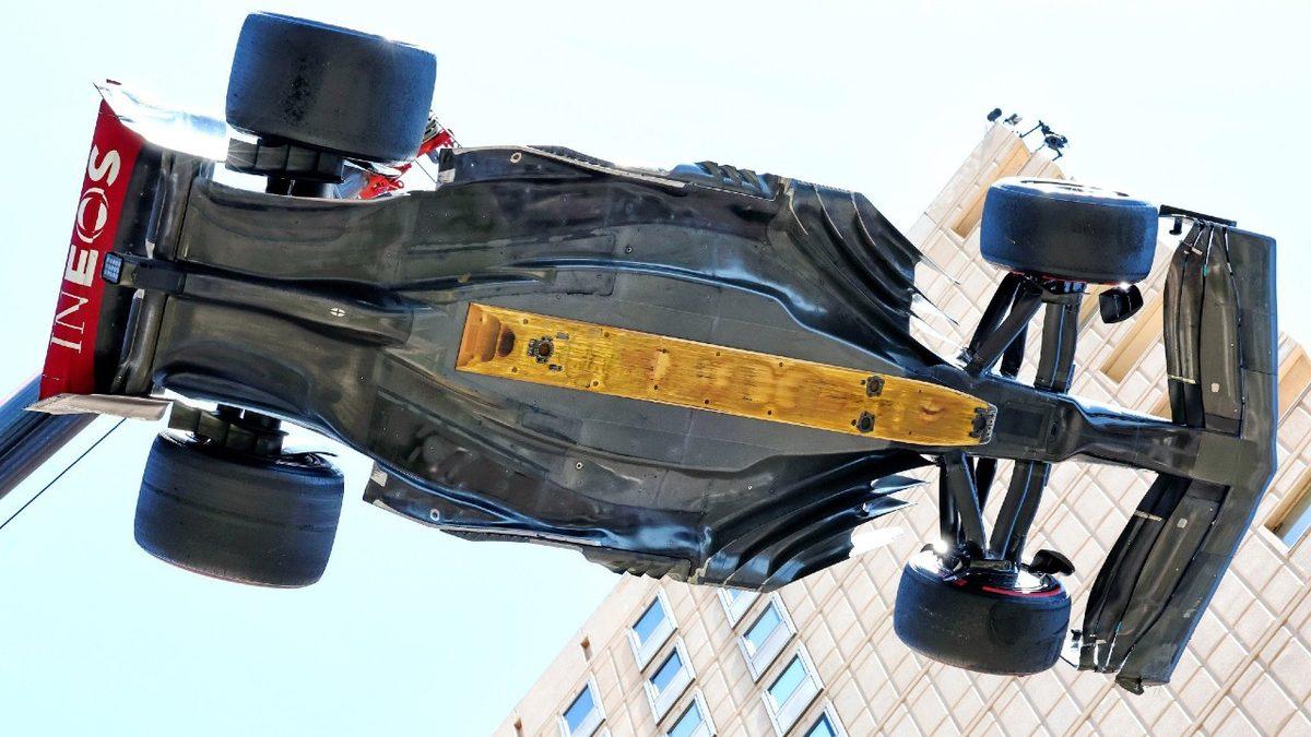 Son Teknoloji F1 Araçlarının Altında Neden Basit Bir 