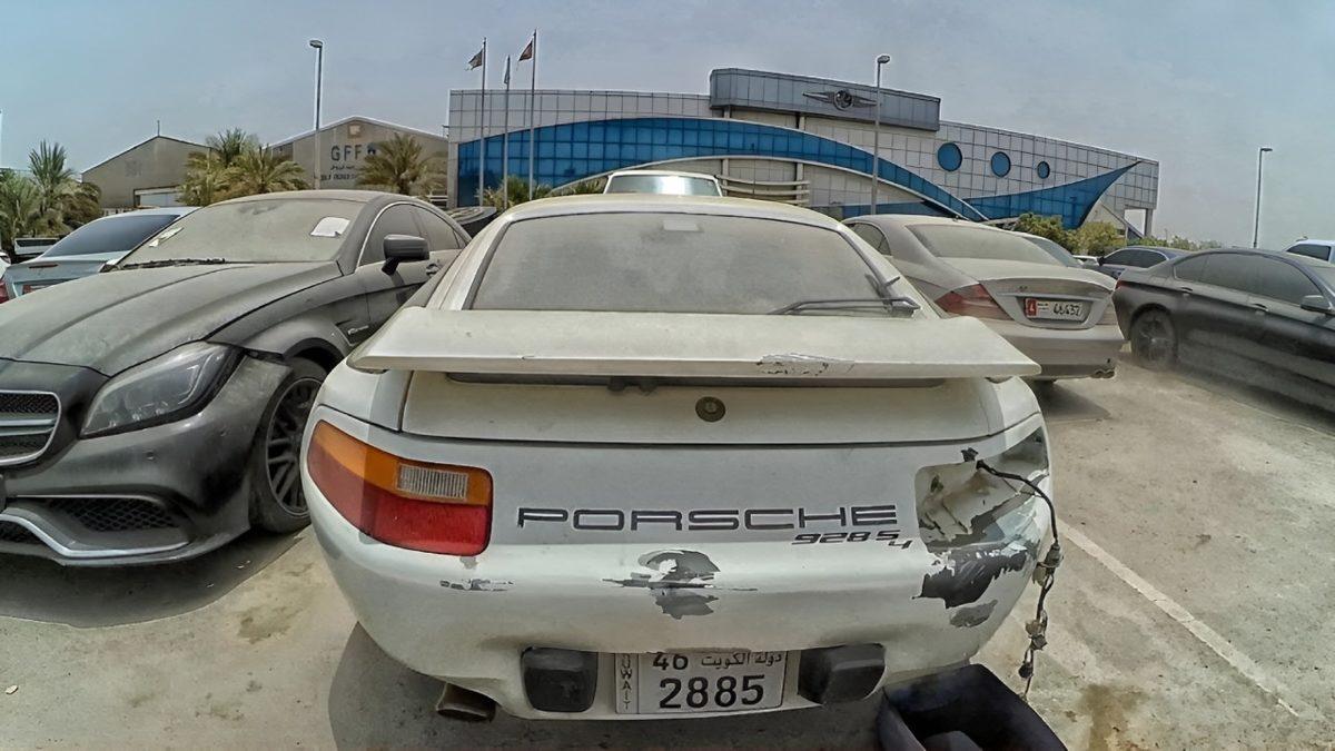 Dubai’de Her Yıl Binlerce Lüks Araç Neden Terk Ediliyor? Sebebi Zenginlik Değil!