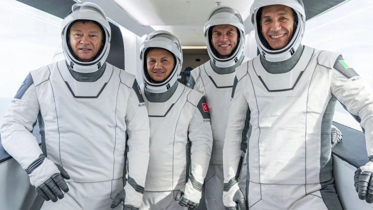 Tek Bir Astronotu 55 Milyon Dolara ISS’e 