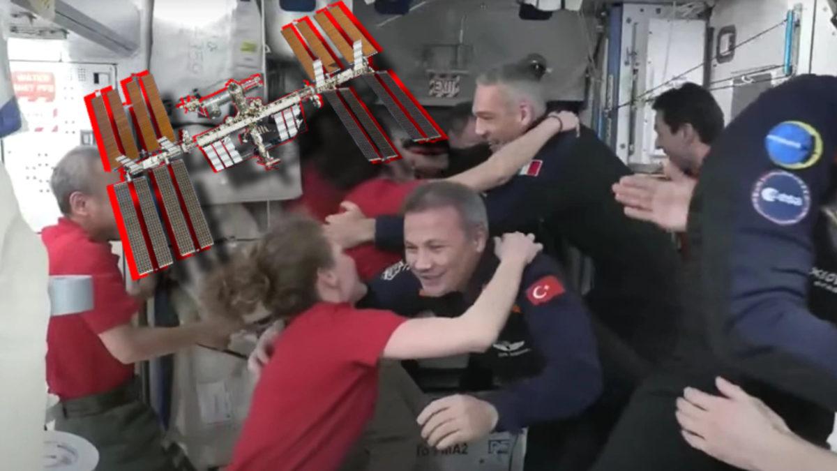 Alper Gezeravcı’nın Yukarı Uçtuğu Videoda Mikrofonun Düşmesi Sosyal Medyanın Kafasını Karıştırdı: Peki Bu Nasıl Oluyor?