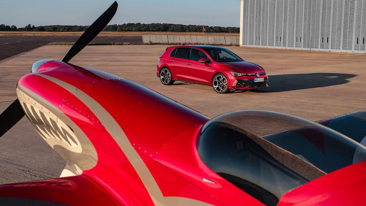 Volkswagen, Yenilenen Golf’ü Türkiye’ye Getirdi: İşte Fiyatı