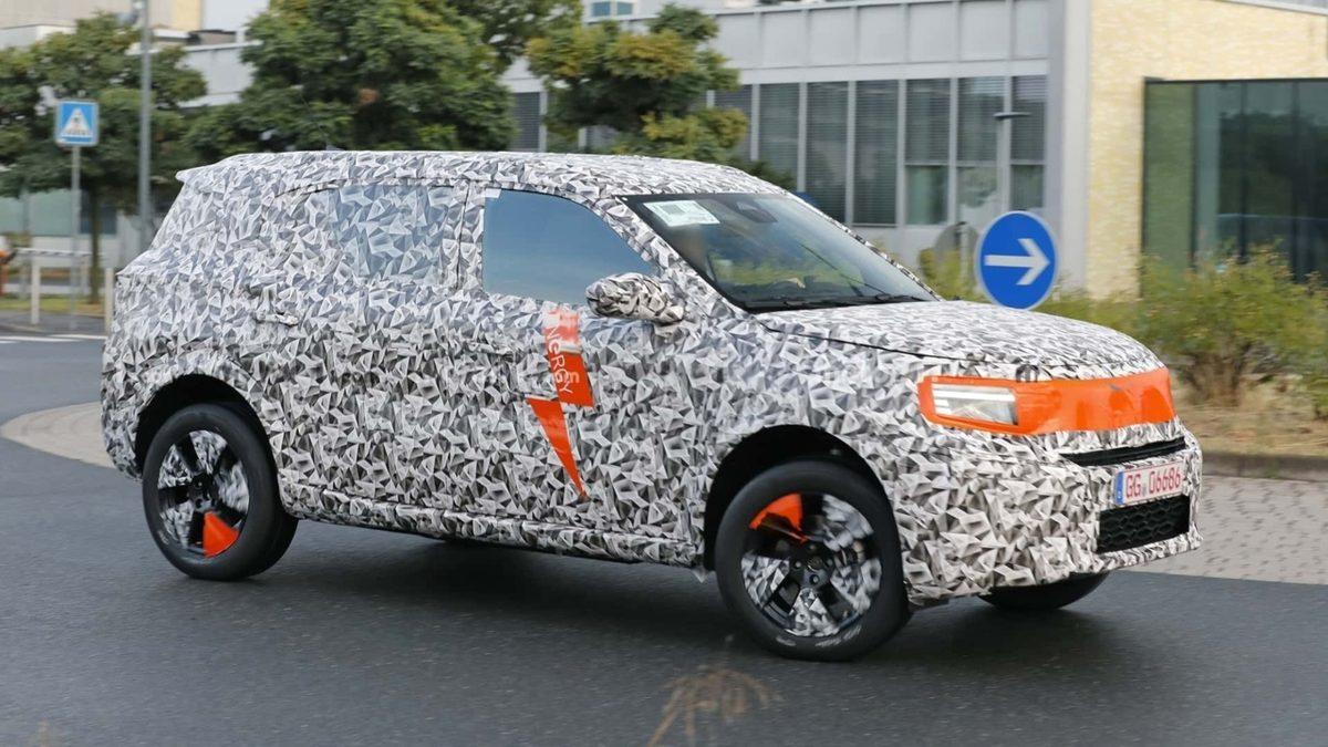 Opel Crossland Gidiyor, 