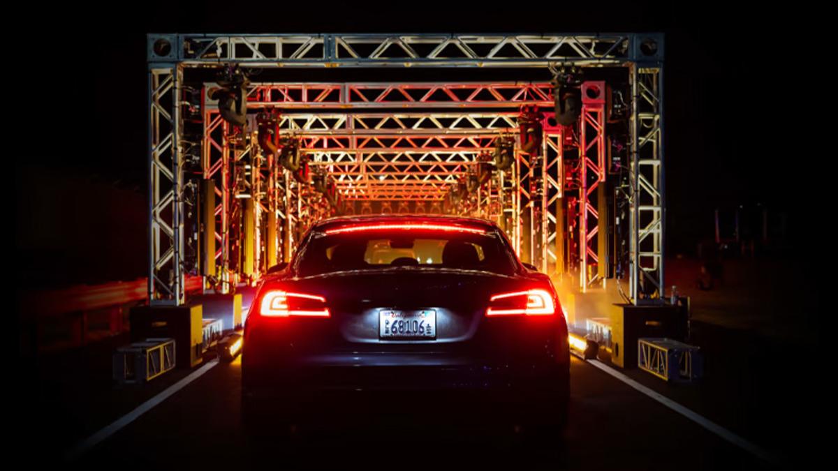 Tesla, İstanbul’daki İlk Mağazasını Bugün Açacak: Deneme Sürüşü Yapabilirsiniz!