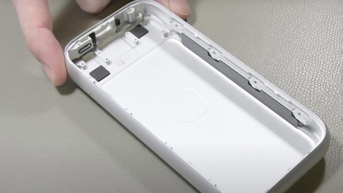 Apple Vision Pro, Parçalarına Ayrılmaya Devam Ediyor: Ekranlar, Tam Anlamıyla 4K Çözünürlük Sunmuyor! [Video]