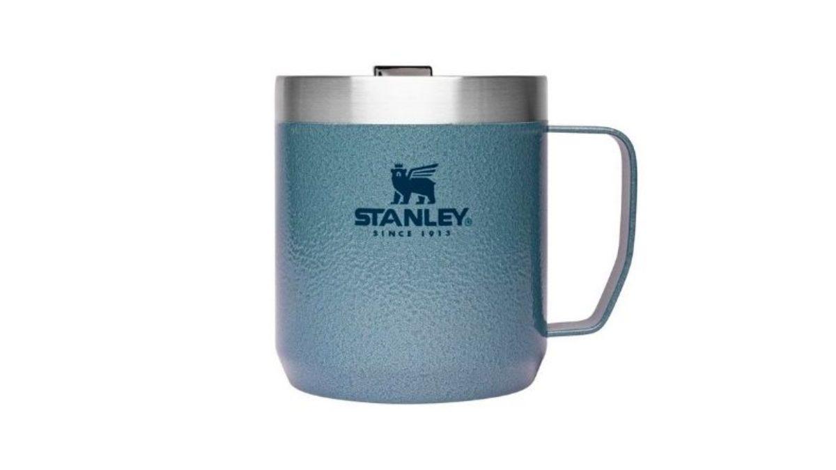 Hem Sıcak Hem Soğuk İçecekler için: Stanley Termos Almak İsteyenlerin Kafasındaki Soruları Yanıtlayacak Rehber